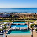 Hotel Pestana South Premium 4*