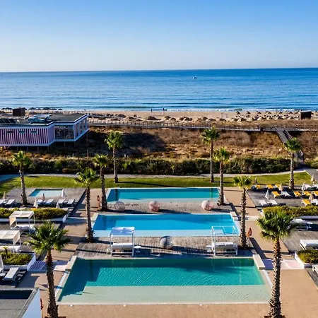 ホテル Pestana South Premium 4*