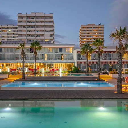 Pestana South Premium מלון