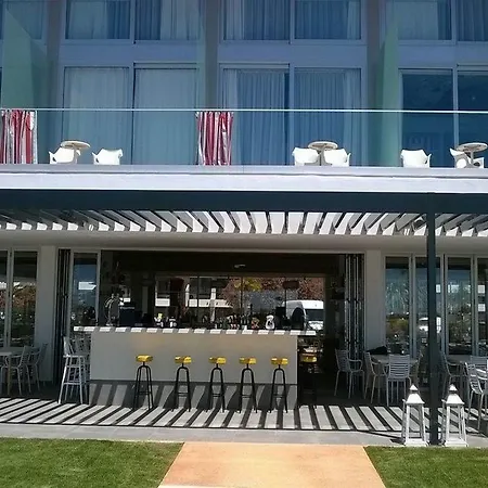 Pestana South Premium אלבור