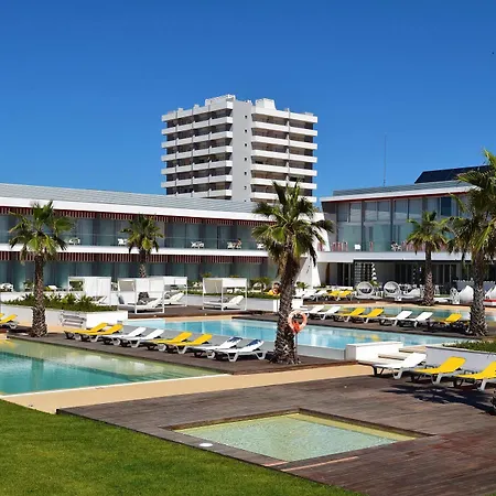 Pestana South Premium אלבור