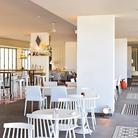 ホテル Pestana South Premium 4*